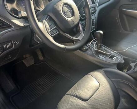 Червоний Джип Cherokee, об'ємом двигуна 3.24 л та пробігом 71 тис. км за 18999 $, фото 5 на Automoto.ua