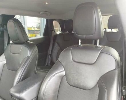 Красный Джип Чероки, объемом двигателя 2.36 л и пробегом 44 тыс. км за 19500 $, фото 16 на Automoto.ua