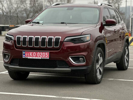 Красный Джип Чероки, объемом двигателя 3.24 л и пробегом 151 тыс. км за 17500 $, фото 1 на Automoto.ua