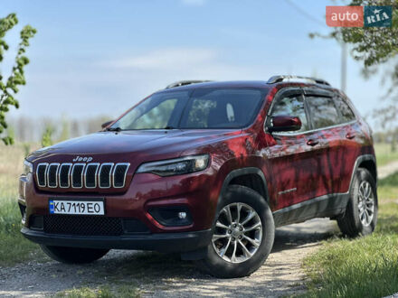 Джип Чероки 2018 в Киеве на Automoto.ua Красный Джип Чероки, объемом двигателя 2.36 л и пробегом 123 тыс. км за 14300 $, фото 1 на Automoto.ua