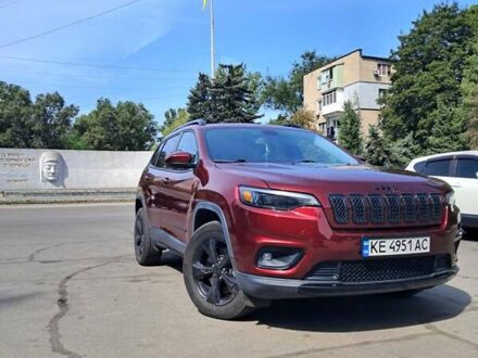 Джип Чероки 2018 в Новомосковске на Automoto.ua Красный Джип Чероки, объемом двигателя 3.24 л и пробегом 190 тыс. км за 17500 $, фото 1 на Automoto.ua