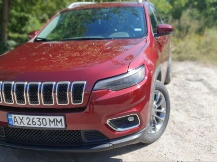 Джип Чероки 2018 в Харькове на Automoto.ua Красный Джип Чероки, объемом двигателя 2.4 л и пробегом 76 тыс. км за 15900 $, фото 1 на Automoto.ua