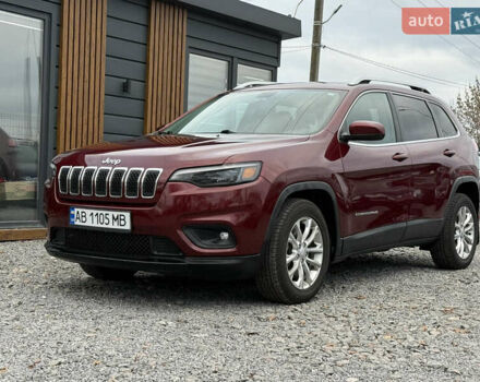 Червоний Джип Cherokee, об'ємом двигуна 2.36 л та пробігом 120 тис. км за 15700 $, фото 1 на Automoto.ua