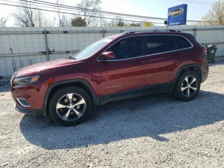 Червоний Джип Cherokee, об'ємом двигуна 2 л та пробігом 143 тис. км за 3700 $, фото 1 на Automoto.ua