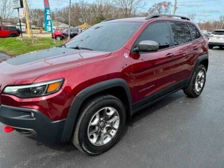 Джип Cherokee 2019 у Львові на Automoto.ua Червоний Джип Cherokee, об'ємом двигуна 3.2 л та пробігом 89 тис. км за 3100 $, фото 1 на Automoto.ua