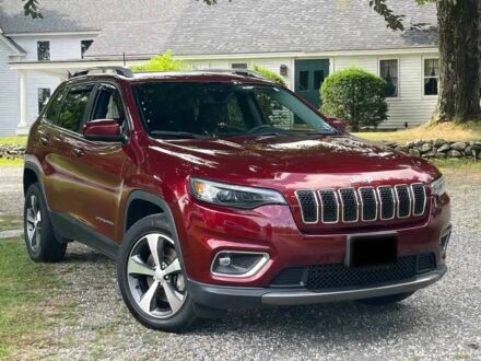 Джип Cherokee 2020 у Умани на Automoto.ua Червоний Джип Cherokee, об'ємом двигуна 3.2 л та пробігом 34 тис. км за 13500 $, фото 1 на Automoto.ua