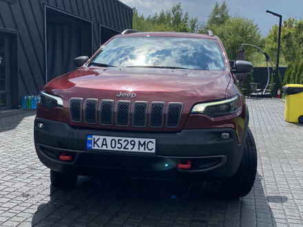 Джип Cherokee 2020 у Києві на Automoto.ua Червоний Джип Cherokee, об'ємом двигуна 2 л та пробігом 60 тис. км за 19500 $, фото 1 на Automoto.ua