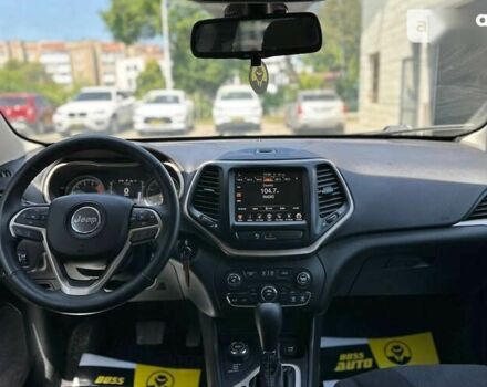 Джип Cherokee, об'ємом двигуна 3.2 л та пробігом 176 тис. км за 15500 $, фото 14 на Automoto.ua