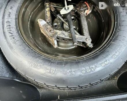 Джип Cherokee, об'ємом двигуна 2.4 л та пробігом 298 тис. км за 13500 $, фото 24 на Automoto.ua