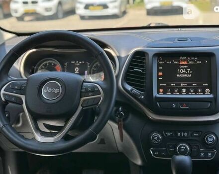 Джип Cherokee, об'ємом двигуна 3.2 л та пробігом 176 тис. км за 15500 $, фото 15 на Automoto.ua