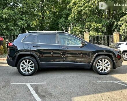 Джип Cherokee, об'ємом двигуна 2.4 л та пробігом 298 тис. км за 13500 $, фото 5 на Automoto.ua