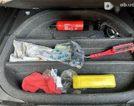 Джип Cherokee, об'ємом двигуна 2.4 л та пробігом 298 тис. км за 13500 $, фото 23 на Automoto.ua