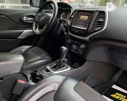Джип Чероки, объемом двигателя 3.2 л и пробегом 122 тыс. км за 18500 $, фото 14 на Automoto.ua
