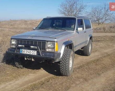 Джип Чероки, объемом двигателя 2.5 л и пробегом 350 тыс. км за 6500 $, фото 4 на Automoto.ua