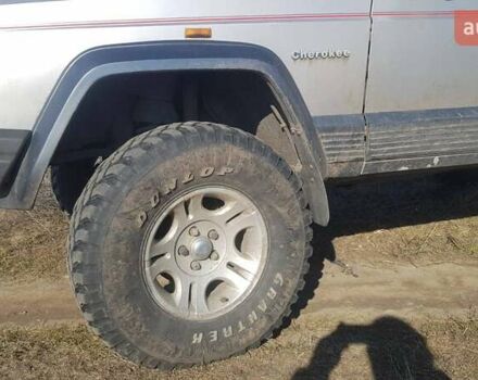 Джип Чероки, объемом двигателя 2.5 л и пробегом 350 тыс. км за 6500 $, фото 5 на Automoto.ua