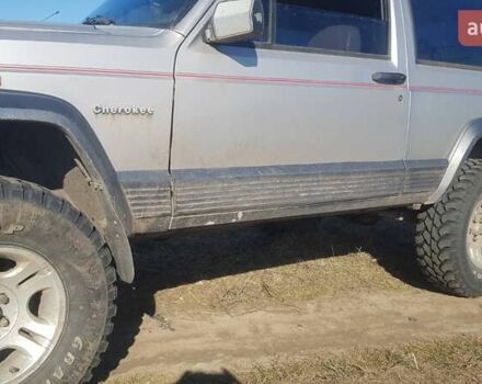 Джип Чероки, объемом двигателя 2.5 л и пробегом 350 тыс. км за 6500 $, фото 2 на Automoto.ua
