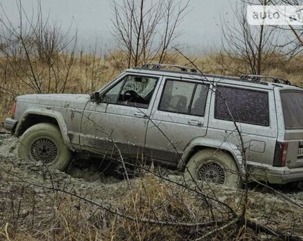 Джип Cherokee, об'ємом двигуна 4 л та пробігом 243 тис. км за 5500 $, фото 7 на Automoto.ua