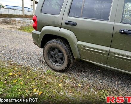 Джип Cherokee, об'ємом двигуна 2.8 л та пробігом 300 тис. км за 4000 $, фото 3 на Automoto.ua