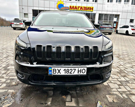 Джип Cherokee, об'ємом двигуна 2.36 л та пробігом 225 тис. км за 11500 $, фото 6 на Automoto.ua