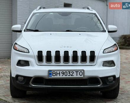 Джип Чероки, объемом двигателя 3.2 л и пробегом 135 тыс. км за 11500 $, фото 2 на Automoto.ua