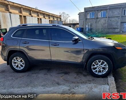 Джип Чероки, объемом двигателя 32 л и пробегом 129 тыс. км за 16000 $, фото 4 на Automoto.ua