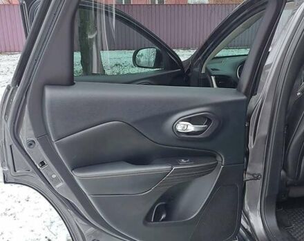 Джип Чероки, объемом двигателя 1.96 л и пробегом 198 тыс. км за 16999 $, фото 13 на Automoto.ua