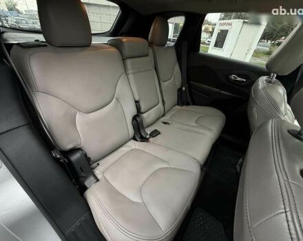 Джип Чероки 2014 в Киеве на Automoto.ua Джип Чероки, объемом двигателя 3.2 л и пробегом 157 тыс. км за 13300 $, фото 19 на Automoto.ua