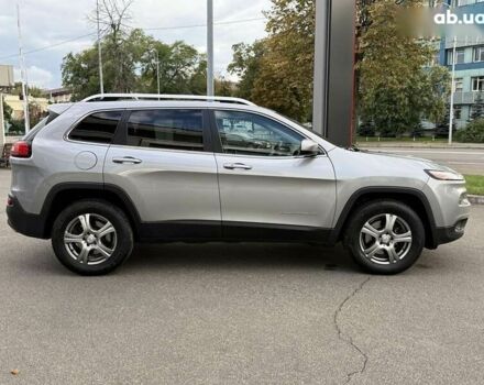 Джип Чероки 2014 в Киеве на Automoto.ua Джип Чероки, объемом двигателя 3.2 л и пробегом 157 тыс. км за 13300 $, фото 7 на Automoto.ua