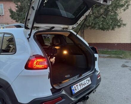 Джип Cherokee, об'ємом двигуна 3.24 л та пробігом 130 тис. км за 15000 $, фото 6 на Automoto.ua