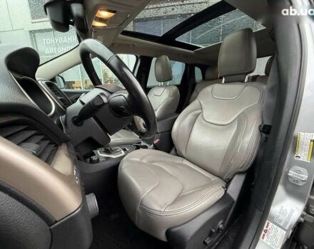 Джип Чероки 2014 в Киеве на Automoto.ua Джип Чероки, объемом двигателя 3.2 л и пробегом 157 тыс. км за 13300 $, фото 15 на Automoto.ua