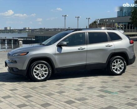 Джип Cherokee, об'ємом двигуна 2.4 л та пробігом 105 тис. км за 13000 $, фото 14 на Automoto.ua