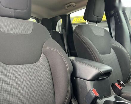 Джип Чероки, объемом двигателя 2.4 л и пробегом 165 тыс. км за 13500 $, фото 26 на Automoto.ua