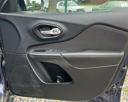 Джип Чероки, объемом двигателя 2.4 л и пробегом 165 тыс. км за 13500 $, фото 24 на Automoto.ua