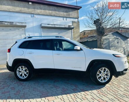 Джип Cherokee, об'ємом двигуна 3.24 л та пробігом 151 тис. км за 14200 $, фото 1 на Automoto.ua