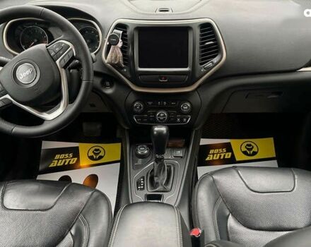 Джип Чероки, объемом двигателя 0 л и пробегом 243 тыс. км за 13500 $, фото 8 на Automoto.ua