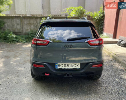 Джип Чероки, объемом двигателя 3.24 л и пробегом 230 тыс. км за 13900 $, фото 2 на Automoto.ua