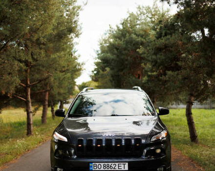 Джип Cherokee, об'ємом двигуна 2.36 л та пробігом 179 тис. км за 13700 $, фото 2 на Automoto.ua