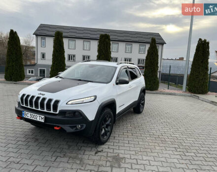 Джип Чероки, объемом двигателя 2.4 л и пробегом 160 тыс. км за 13500 $, фото 4 на Automoto.ua