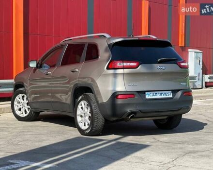 Джип Чероки, объемом двигателя 2.4 л и пробегом 180 тыс. км за 12500 $, фото 7 на Automoto.ua