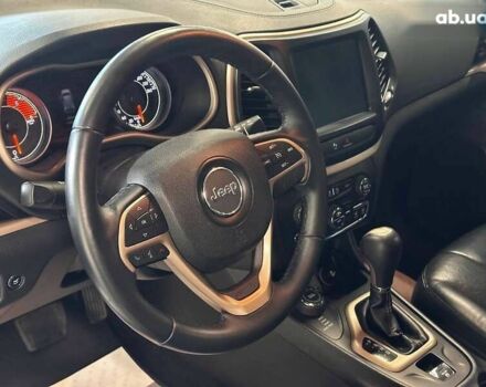 Джип Чероки, объемом двигателя 2.2 л и пробегом 127 тыс. км за 17900 $, фото 14 на Automoto.ua