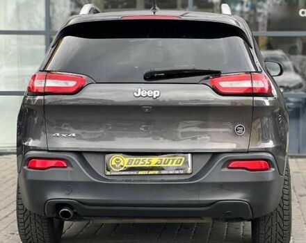 Джип Чероки, объемом двигателя 0 л и пробегом 183 тыс. км за 13000 $, фото 5 на Automoto.ua