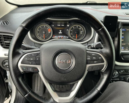 Джип Чероки, объемом двигателя 2.4 л и пробегом 160 тыс. км за 13500 $, фото 17 на Automoto.ua