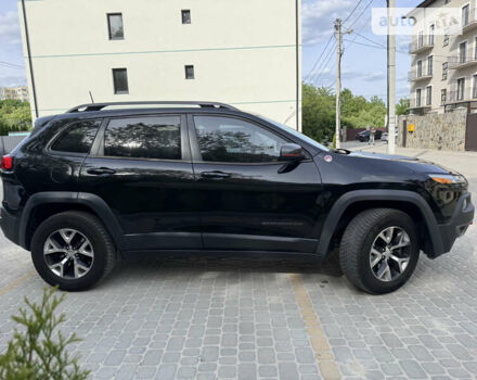 Джип Cherokee, об'ємом двигуна 3.24 л та пробігом 82 тис. км за 18000 $, фото 4 на Automoto.ua