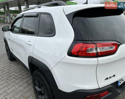 Джип Чероки, объемом двигателя 2.4 л и пробегом 160 тыс. км за 13500 $, фото 11 на Automoto.ua