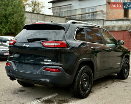 Джип Чероки, объемом двигателя 2.4 л и пробегом 215 тыс. км за 9000 $, фото 6 на Automoto.ua