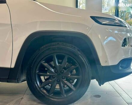 Джип Чероки, объемом двигателя 2.2 л и пробегом 127 тыс. км за 17900 $, фото 6 на Automoto.ua