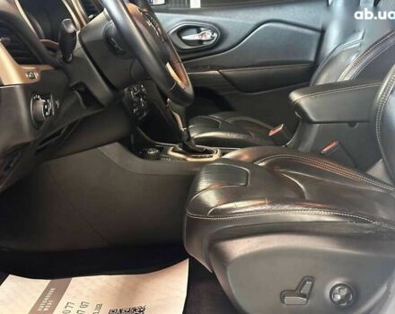 Джип Чероки, объемом двигателя 2.2 л и пробегом 127 тыс. км за 17900 $, фото 12 на Automoto.ua