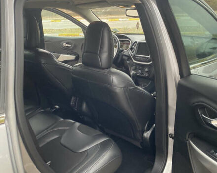 Джип Чероки, объемом двигателя 2.36 л и пробегом 134 тыс. км за 14700 $, фото 9 на Automoto.ua