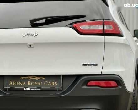 Джип Чероки, объемом двигателя 2.4 л и пробегом 183 тыс. км за 11999 $, фото 12 на Automoto.ua