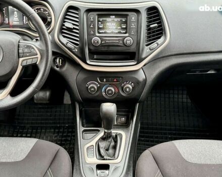 Джип Чероки, объемом двигателя 2.4 л и пробегом 183 тыс. км за 11999 $, фото 23 на Automoto.ua